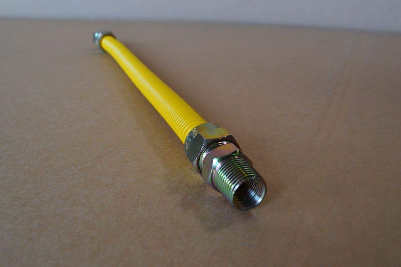 Stunning 18-Inch Oil/Vapour Stainless Steel Flex Tube