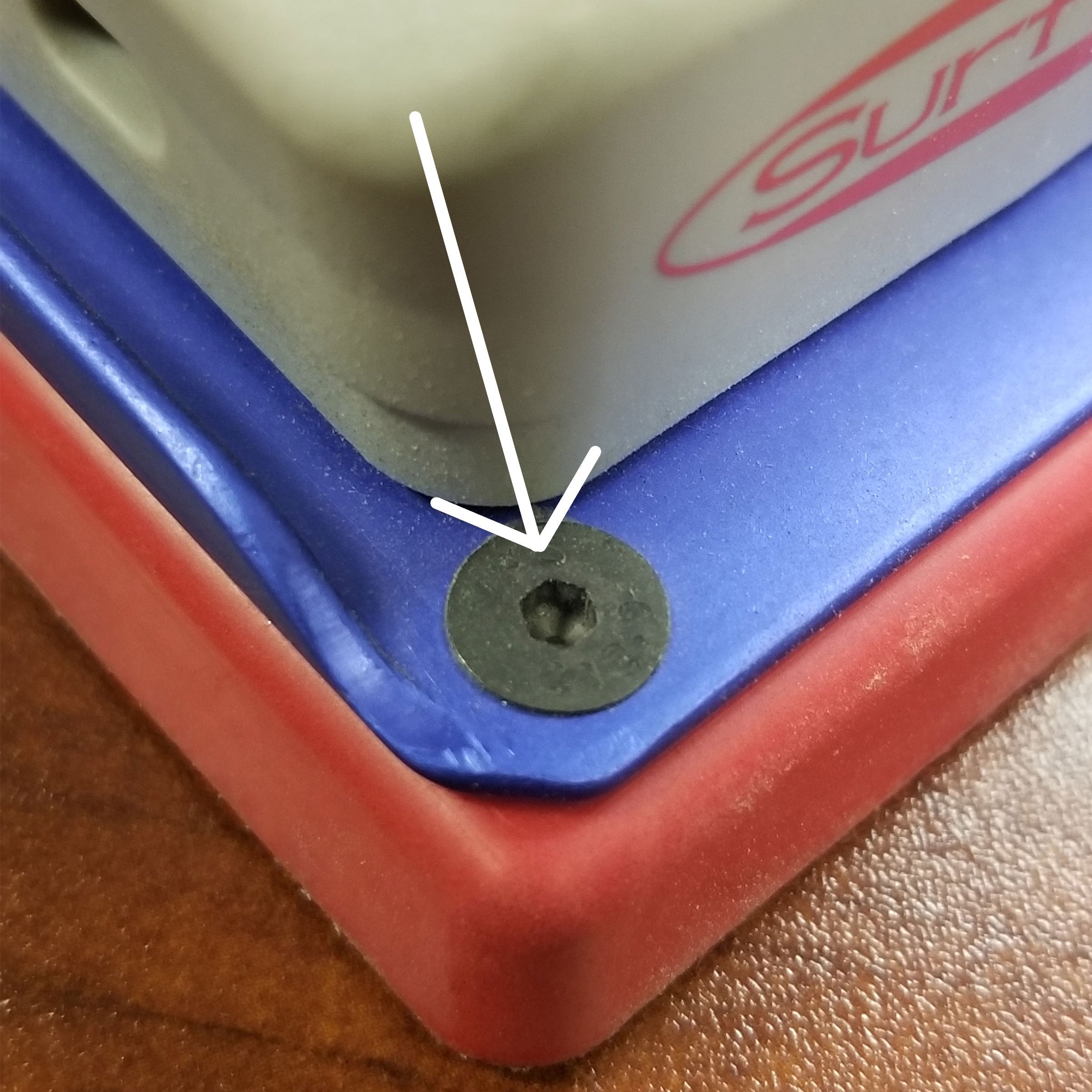 Get Your SurfPrep 3' X 4' Sander Backup Pad Screws (Pack of 4) Now!